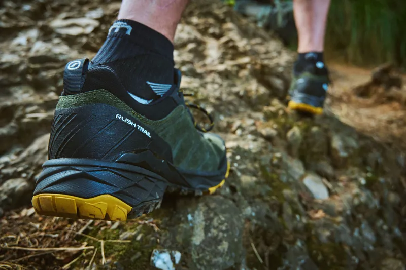 Scarpa Mens Rush Trail GTX Walking Shoes Taupe/Mango-8